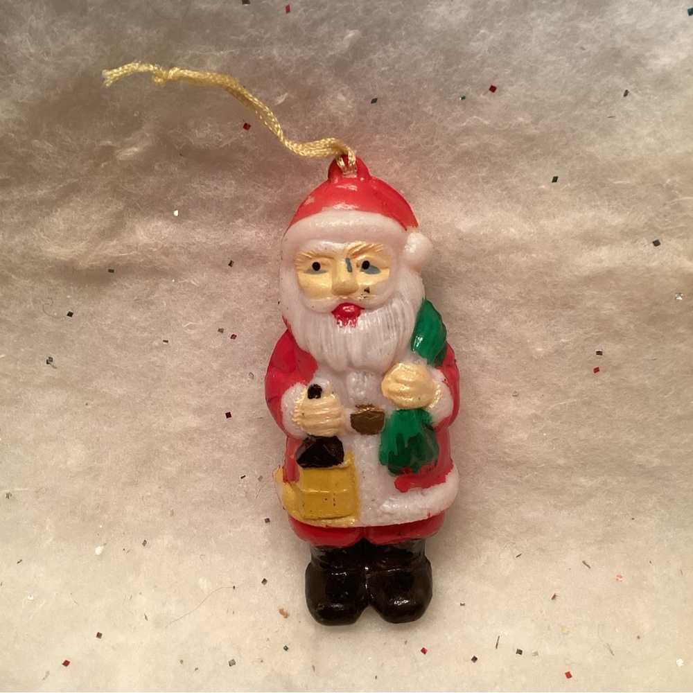 Vintage Hong Kong Hard Plastic 4” Santa Claus Christmas Ornament Blow Mold 50’s